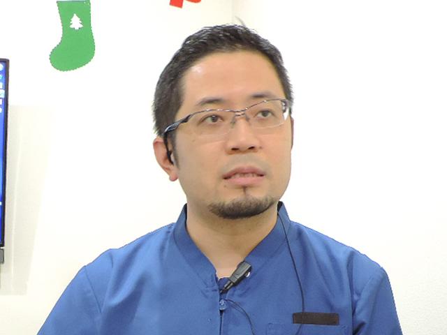 秋元 亮介 院長